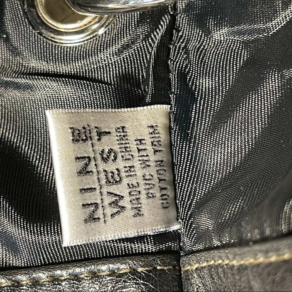 Nine West Black Shoulder Bag Classic Everyday Purse Silver Hardware - Picture 11 of 14